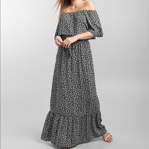 Floral Off The Shoulder Maxi Dress